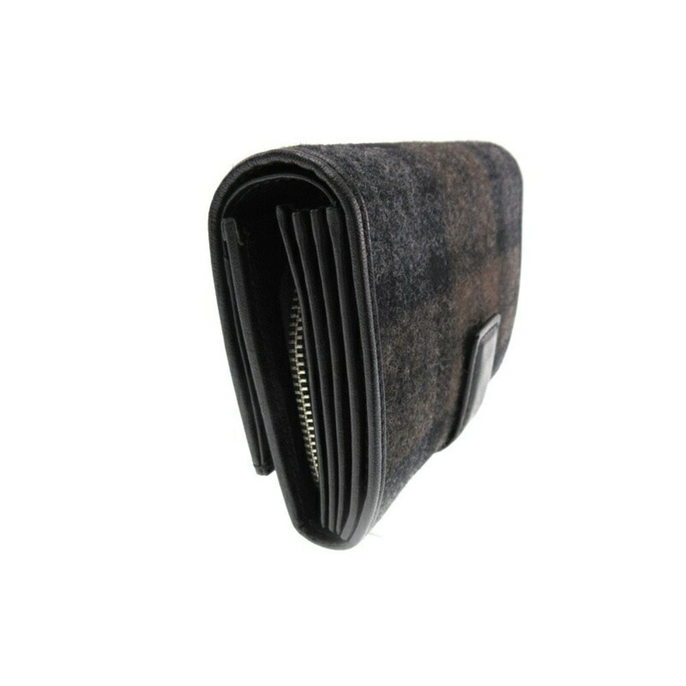 Burberry L wallet gray leather zipper